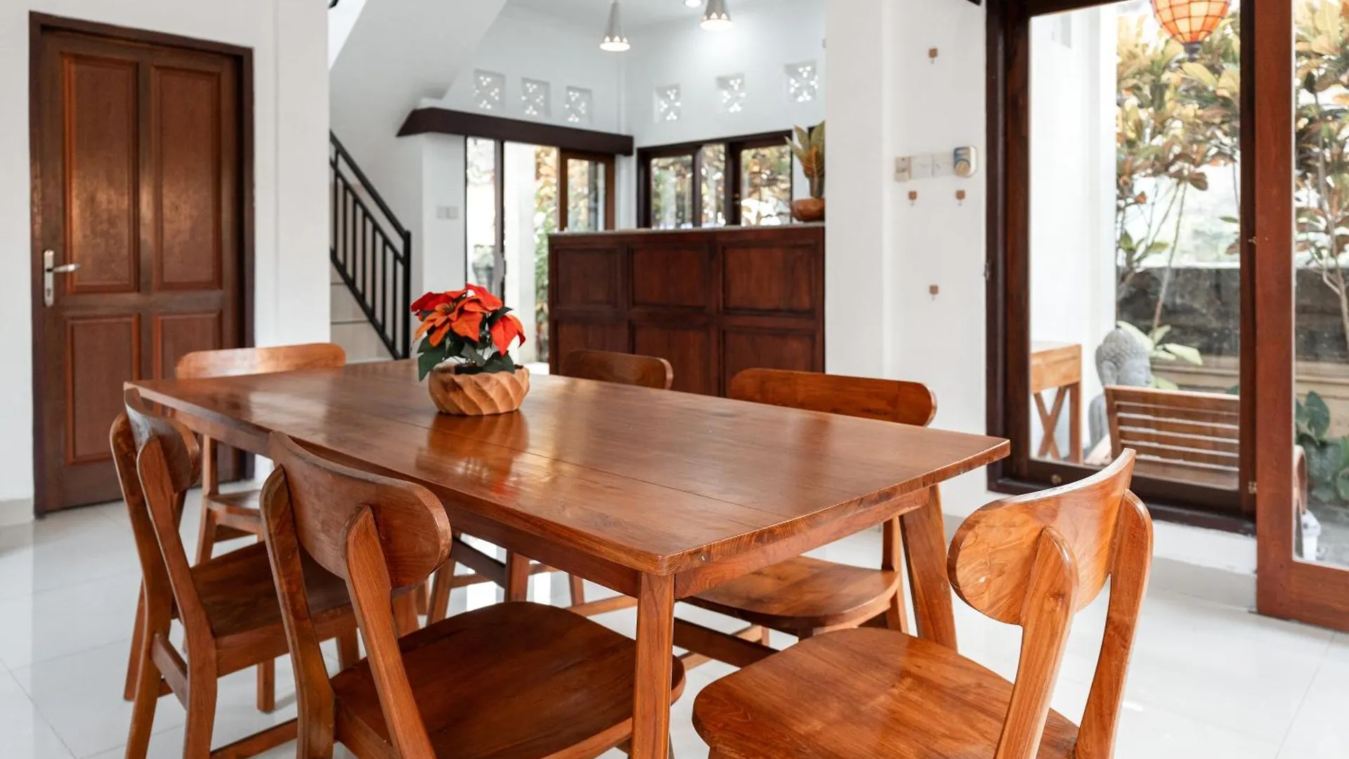 The Light House Villa In Ubud